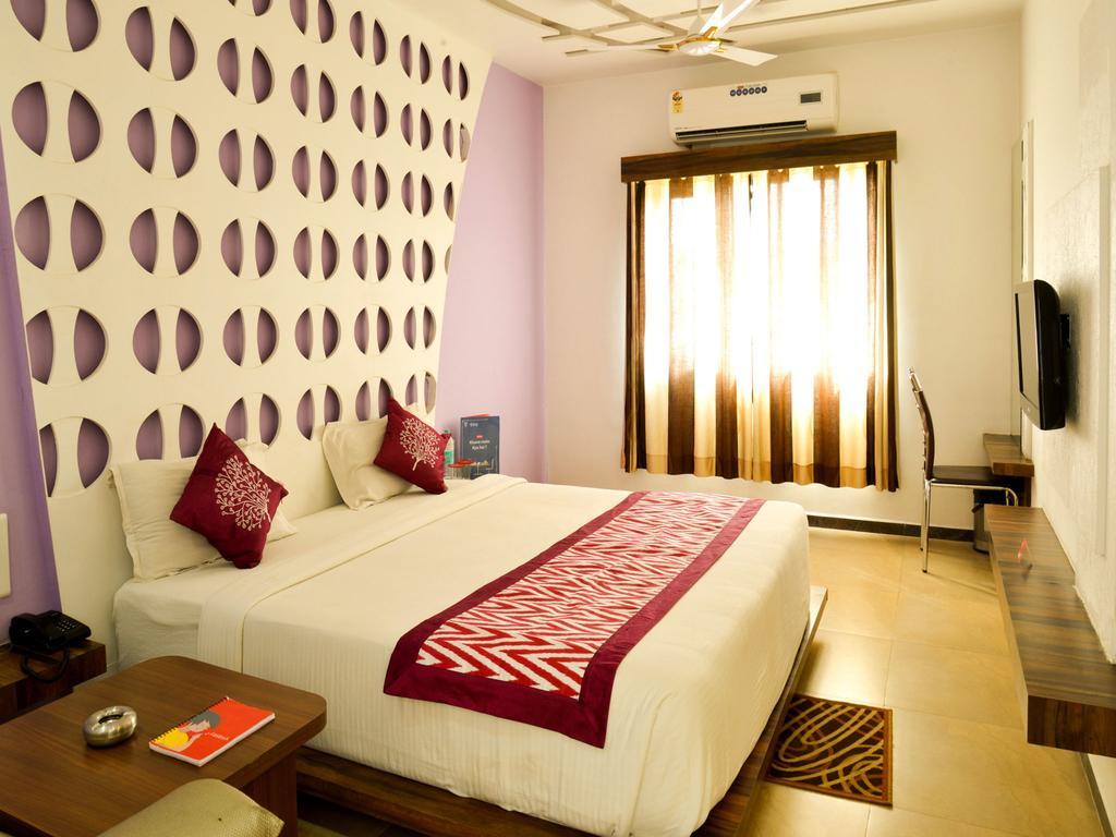 Oyo 4316 Hotel Sai Empire Shirdi Zewnętrze zdjęcie